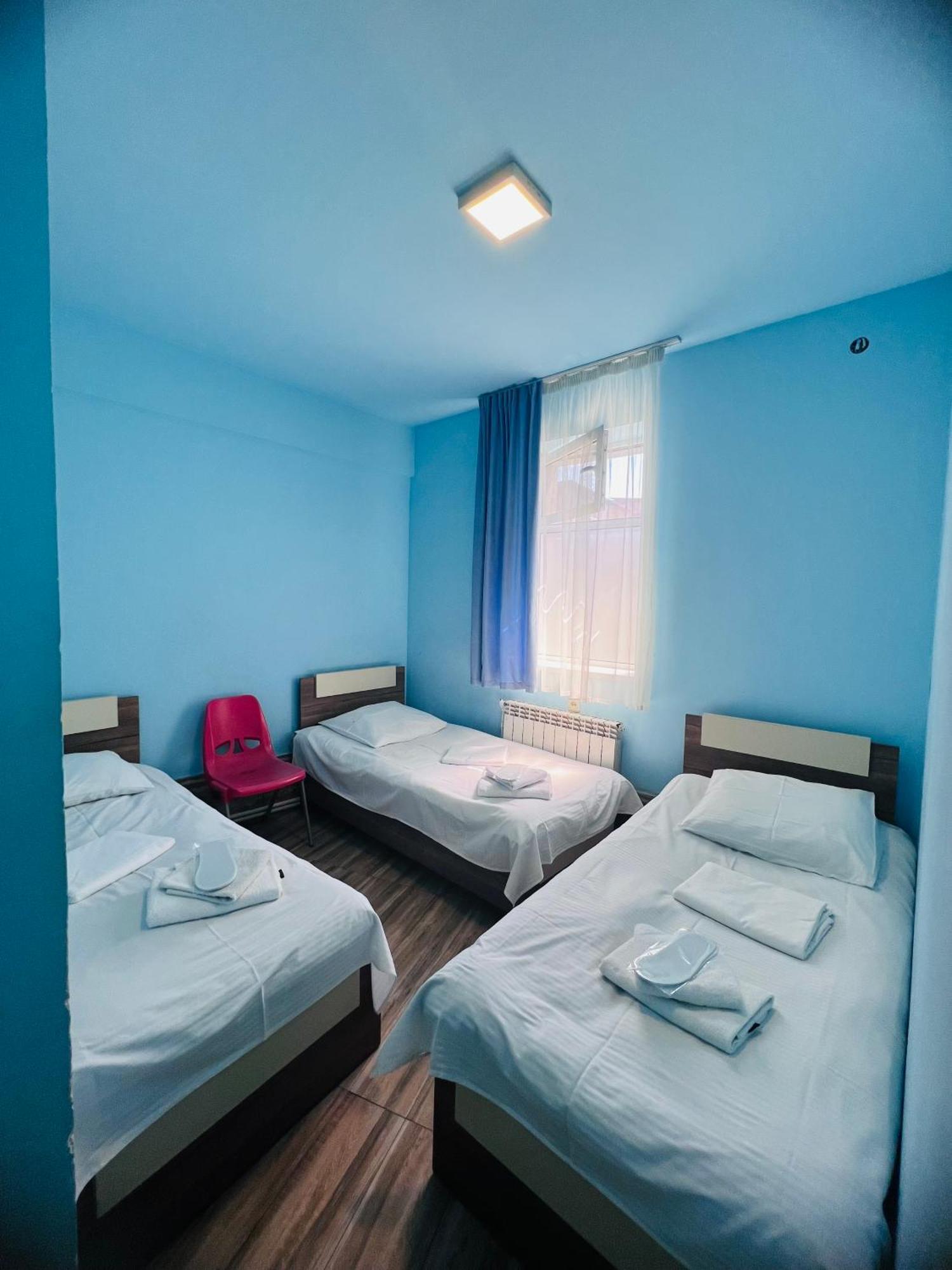 Marnar Hotel Yerevan Exterior photo